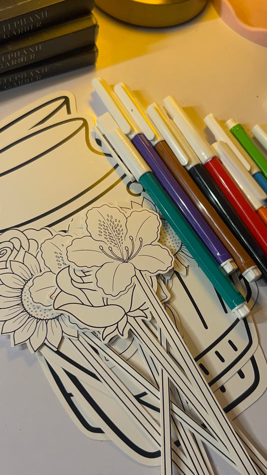 Vase and Flowers for Coloring (4 Vase, 20 Flowers, 10 Markers) (Age 3+)