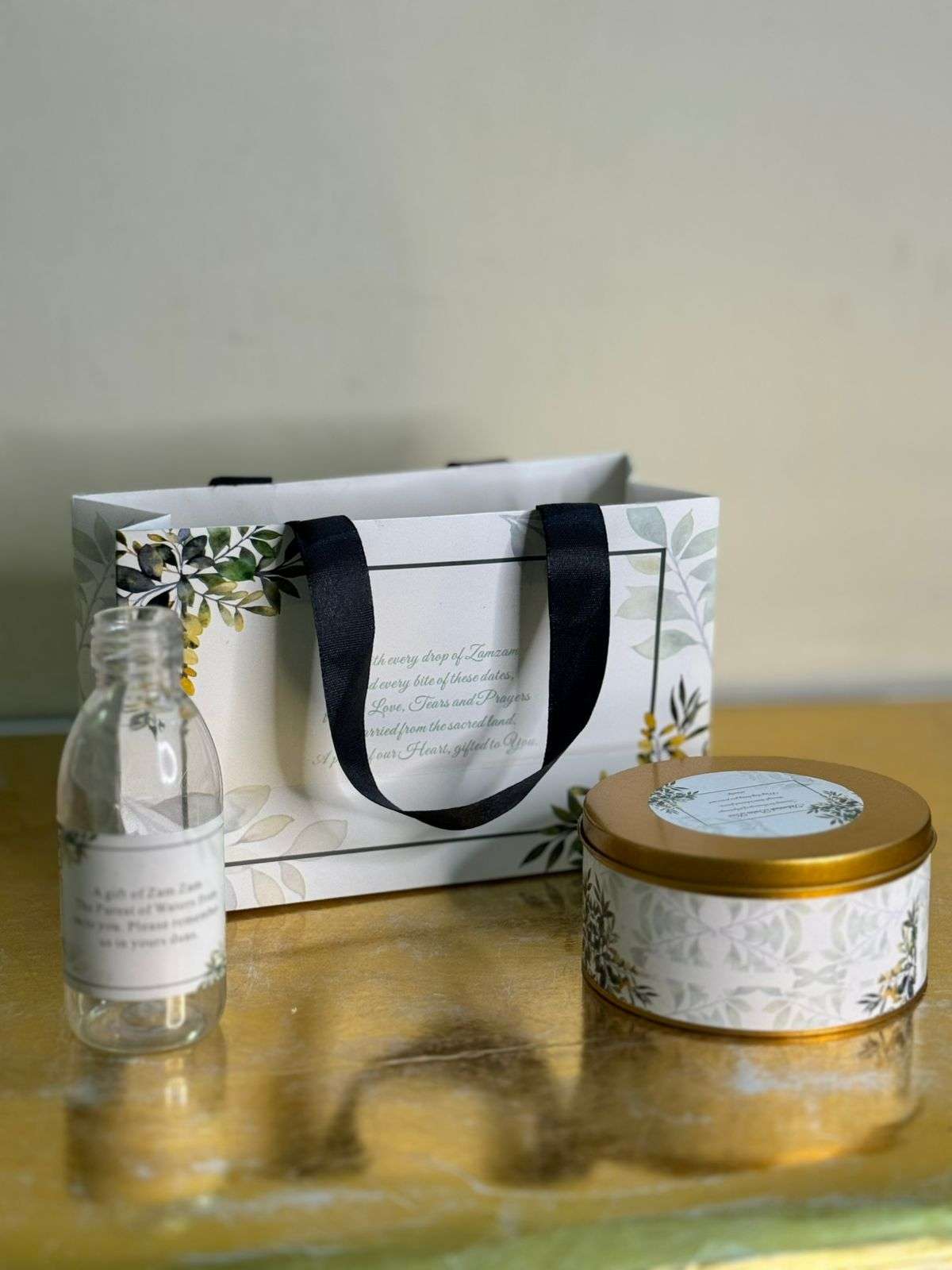 Medium Set (Hand Bag Style-Green Floral) - Umrah / Hajj Tabarruk Packaging