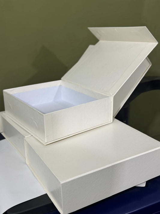 Large Gift Box (5kg)