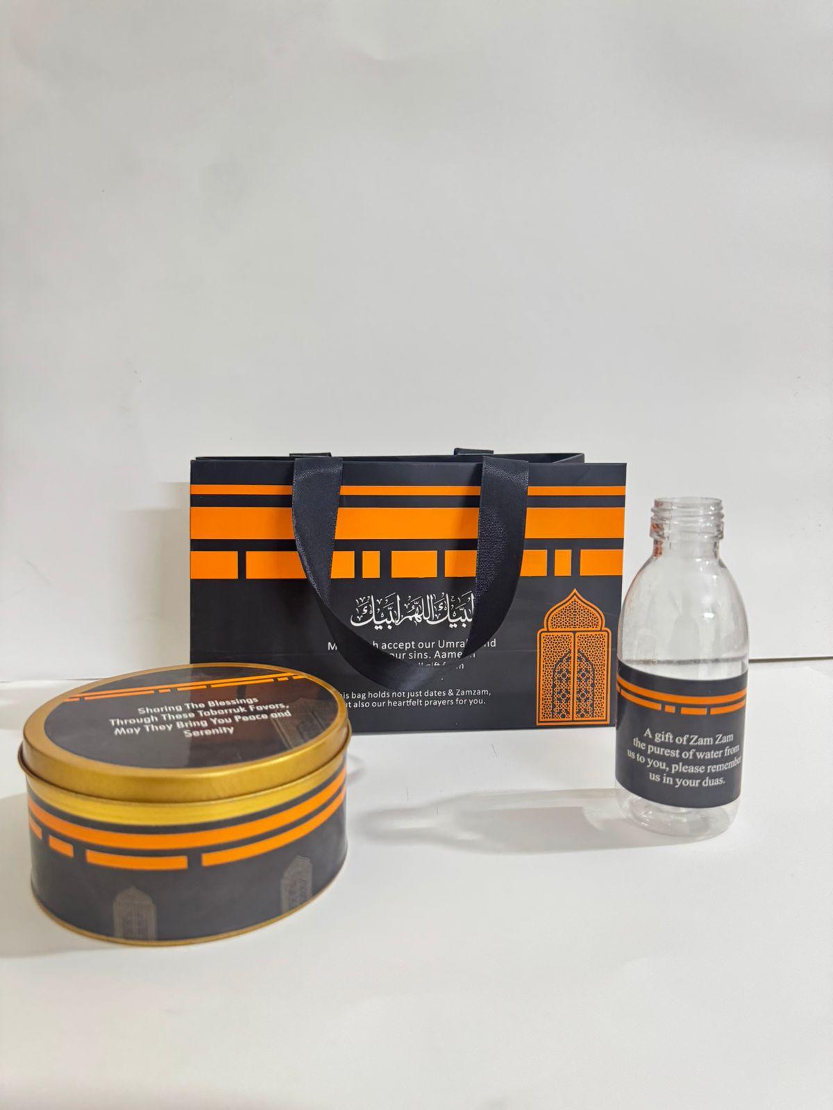 Medium Set ( Hand Bag Style - Black ) - Umrah / Hajj Tabarruk Packaging