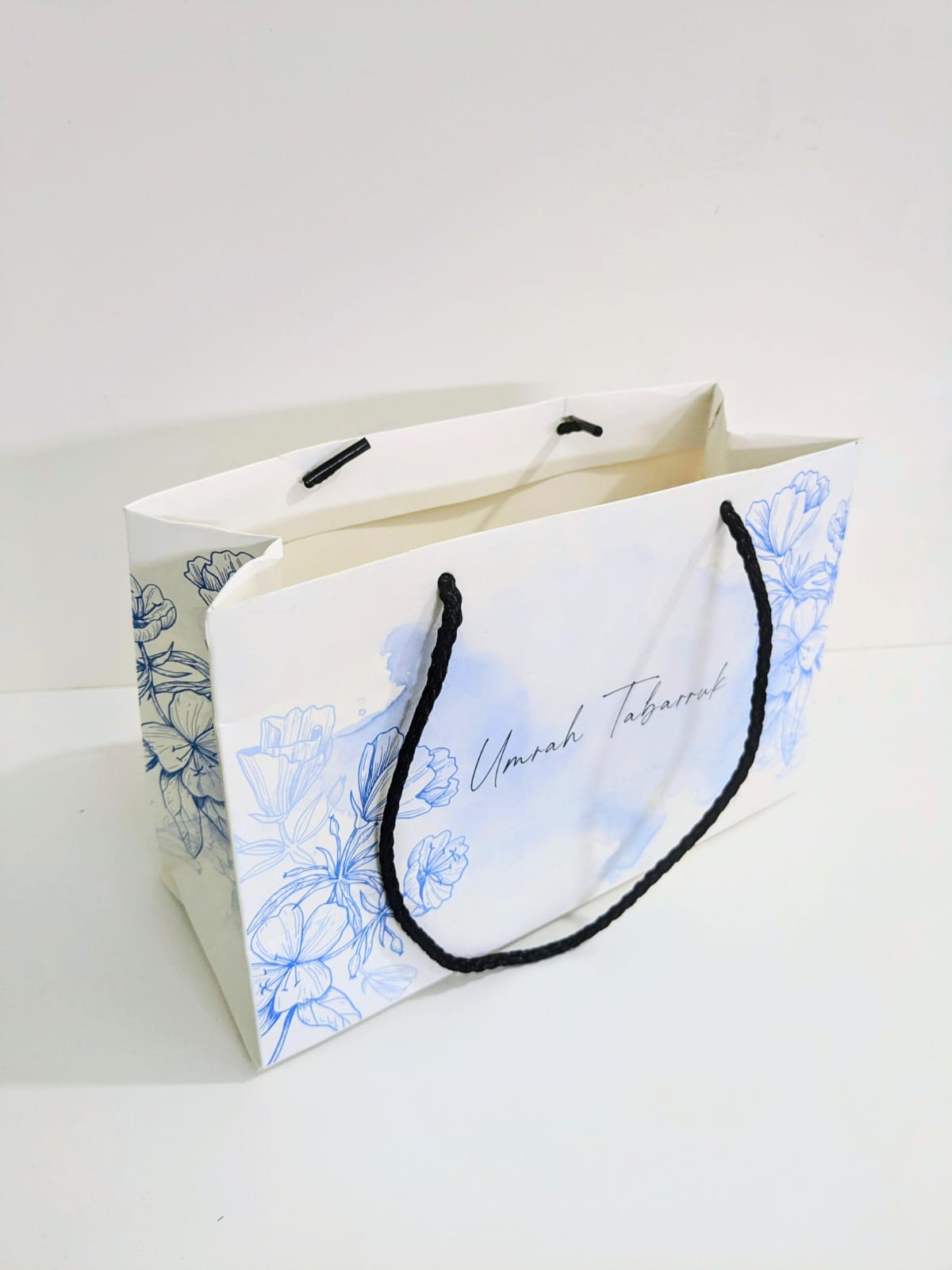 Medium Handle Bag ( Light Blue ) - Umrah / Hajj Tabarruk Packaging
