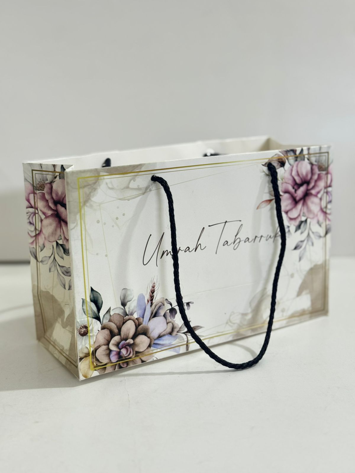Medium Handle Bag ( Pink Floral ) - Umrah / Hajj Tabarruk Packaging